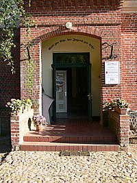 Eingang des Heimatmuseums und der Touristeninformation